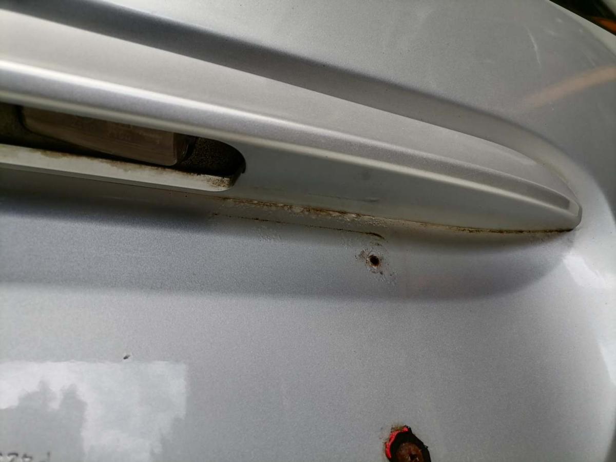 Peugeot 307 original Heckklappe mit Heckscheibe EZR-Aluminiumgrau Kombi Bj.2003